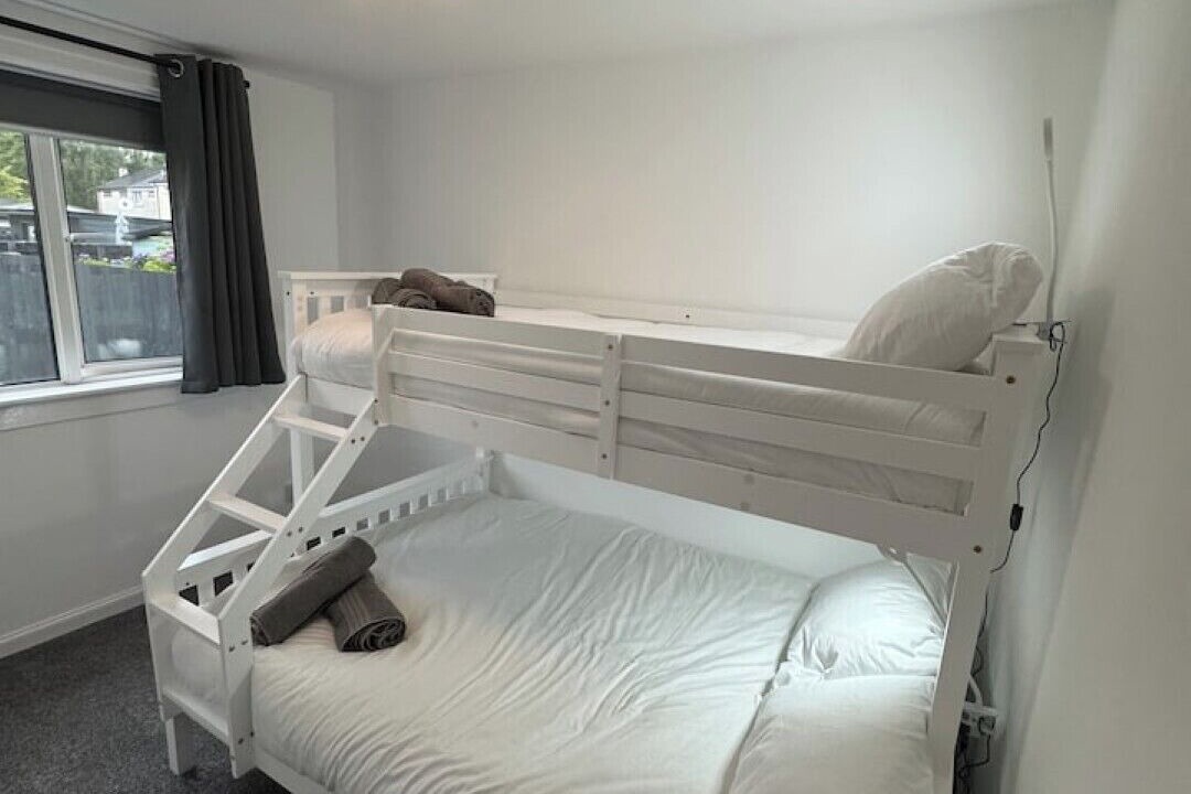 Photo of Bedroom in Tillicoultry