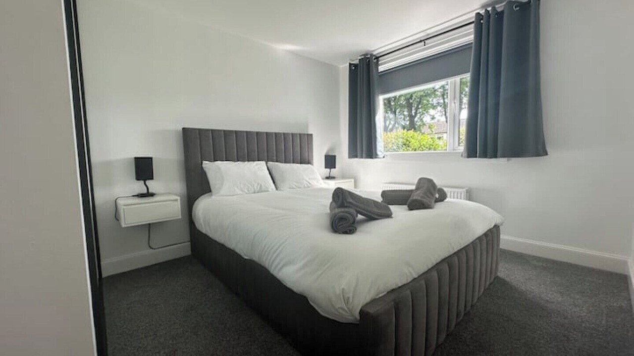 Photo of Bedroom in Tillicoultry