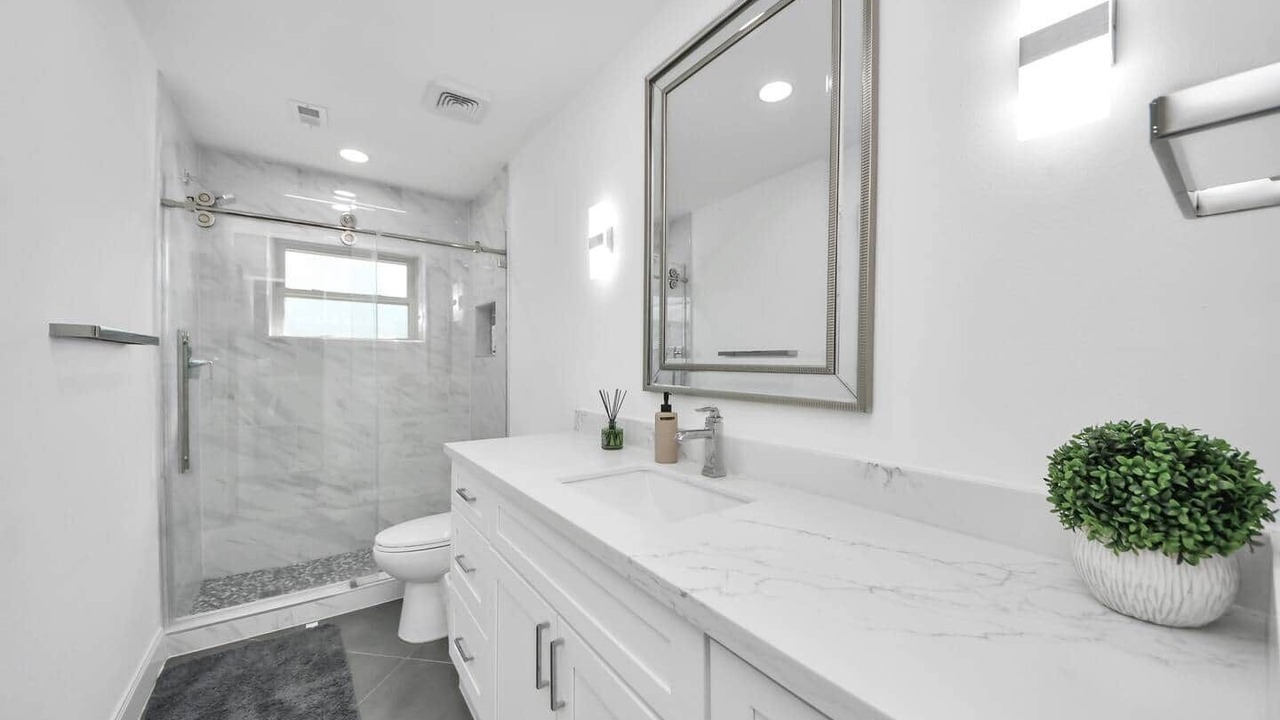 Photo of Bathroom in Sharpstown
