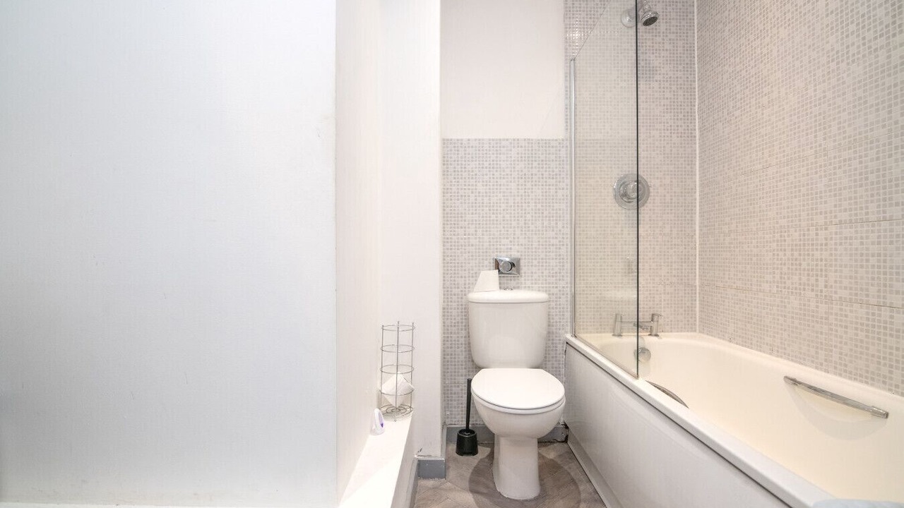 Photo of Bathroom in Theatreland Birmingham