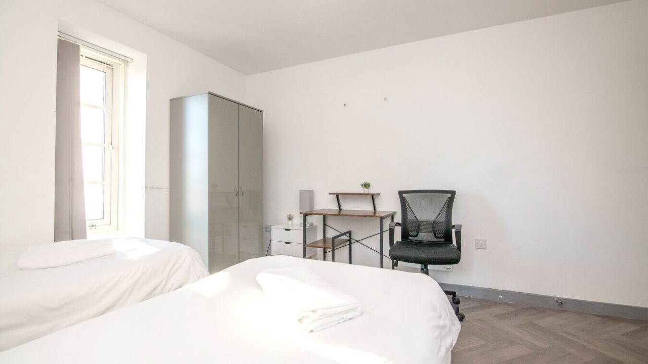 Photo of Bedroom in Theatreland Birmingham