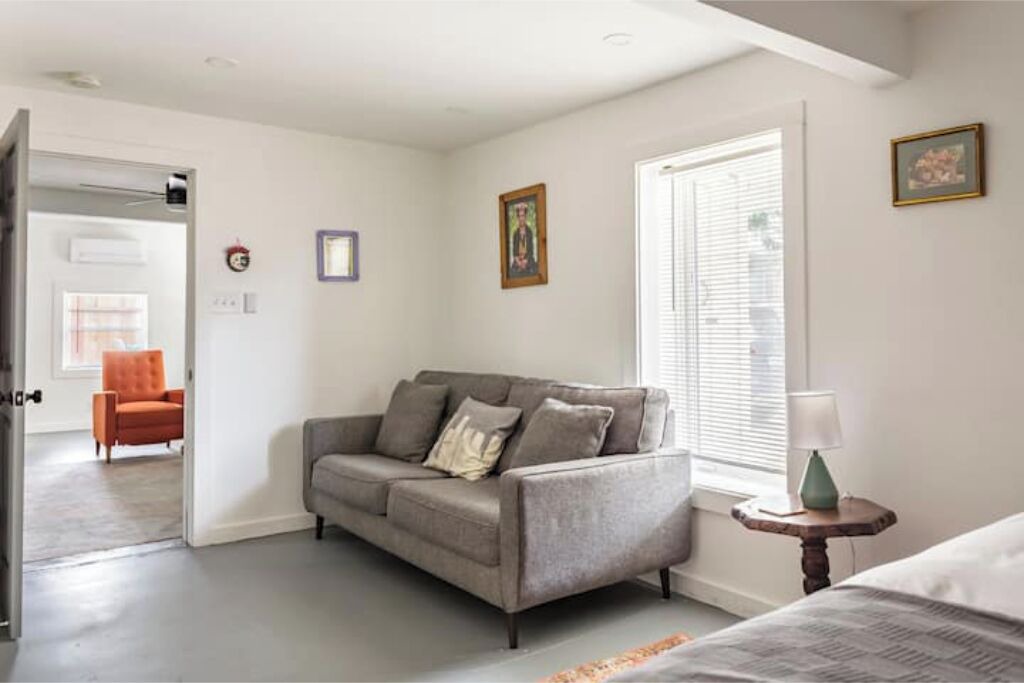 Photo of Livingroom in Southtown