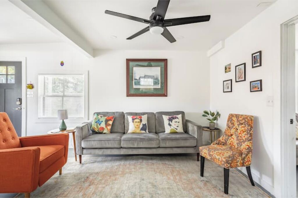 Photo of Livingroom in Southtown