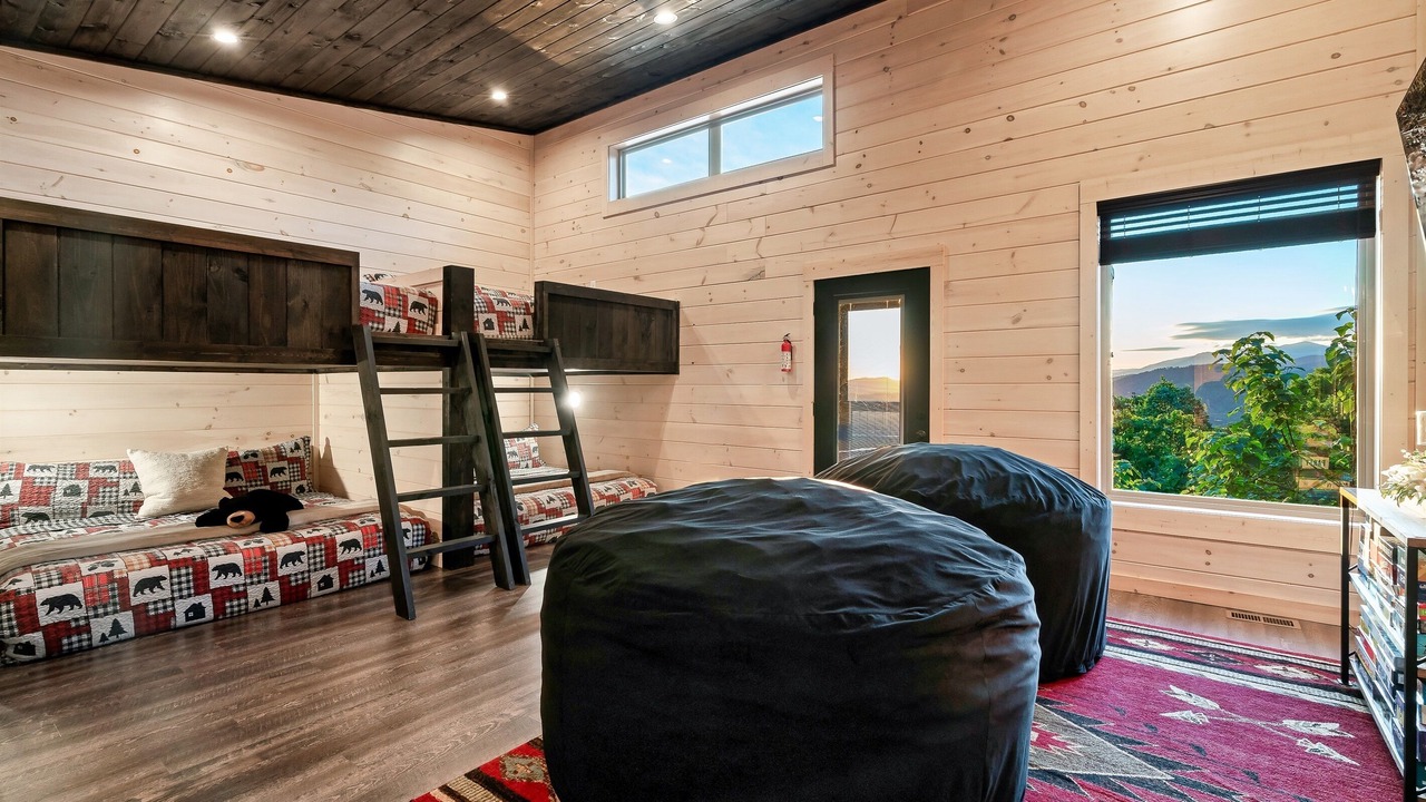 Photo of Bedroom in Chalet Village