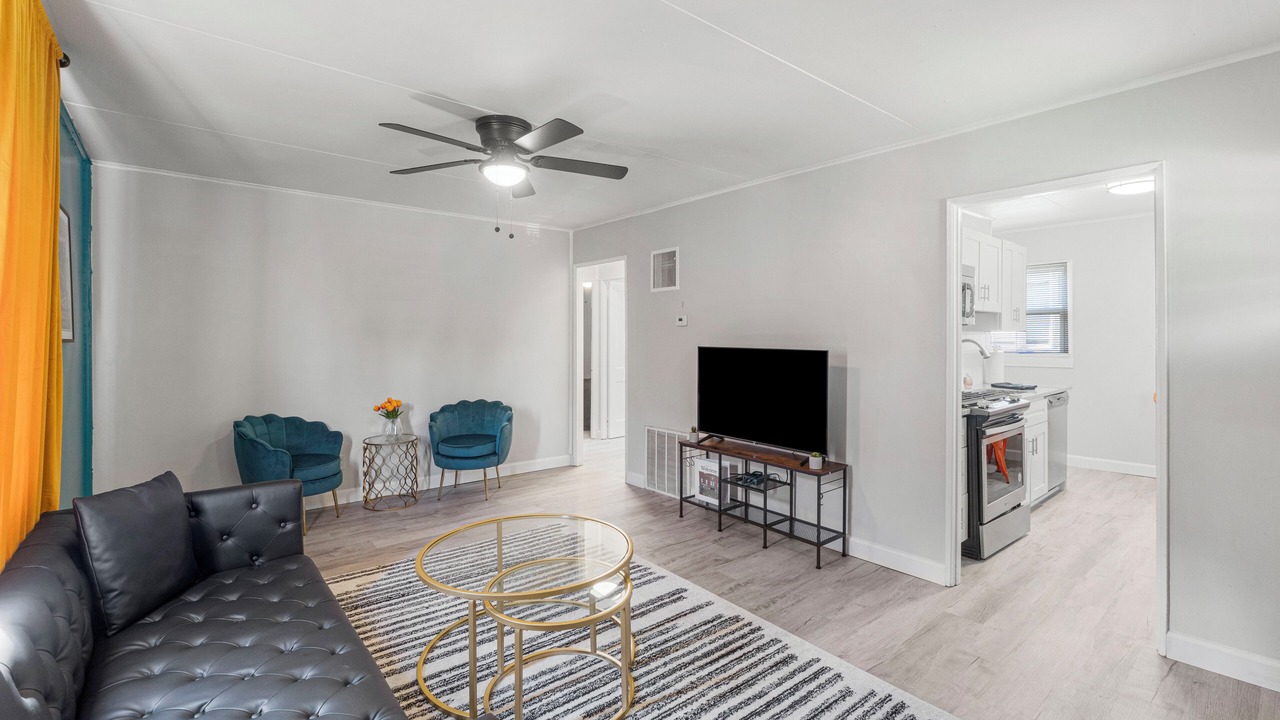 Photo of Livingroom in Clayton-Tamm