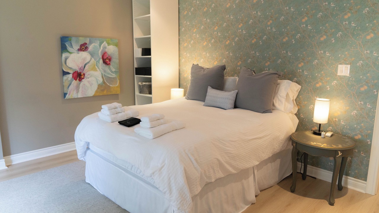 Photo of Bedroom in Salem