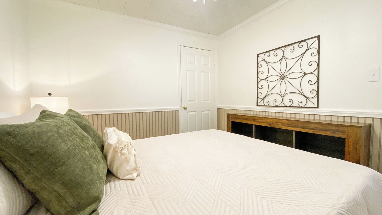 Photo of Bedroom in Pierre Part