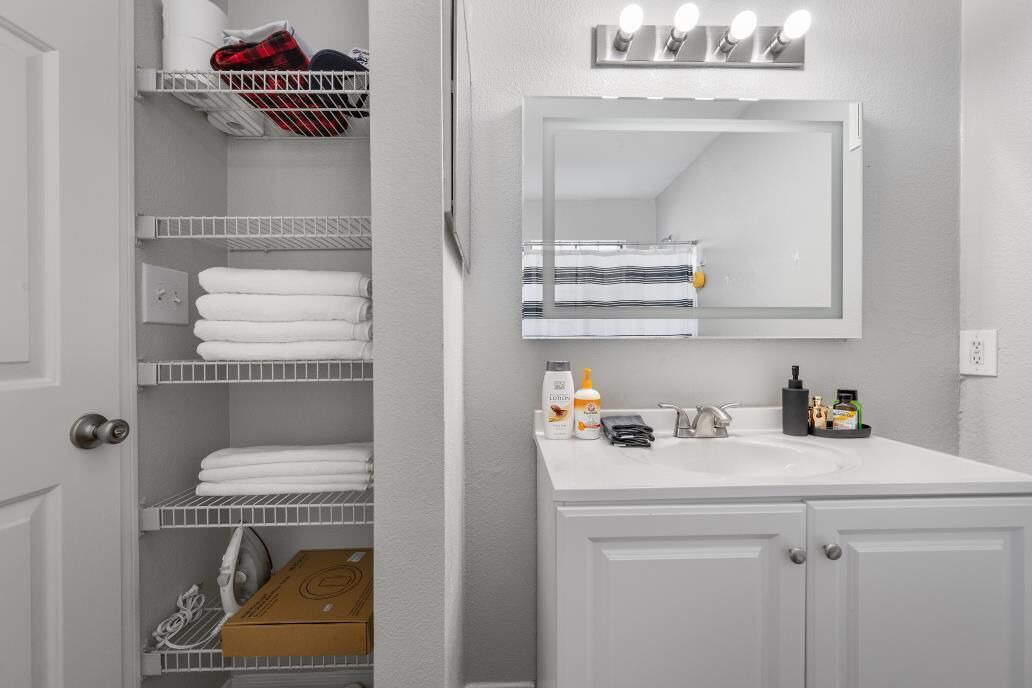 Photo of Bathroom in Pleasant Valley