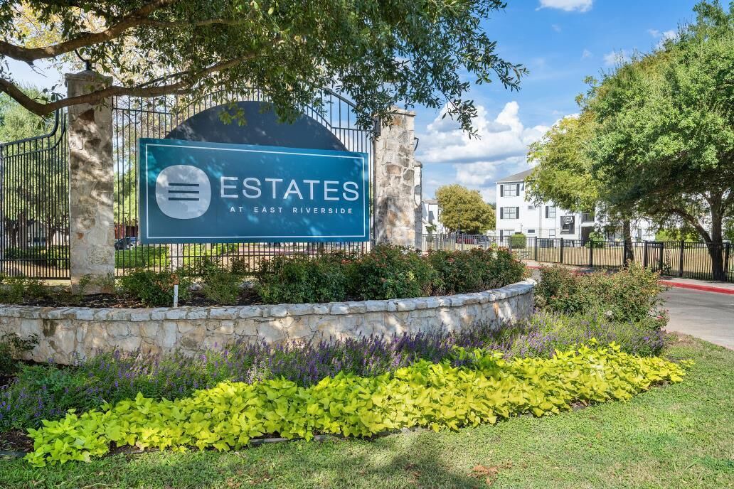 Photo of Outdoor in Pleasant Valley