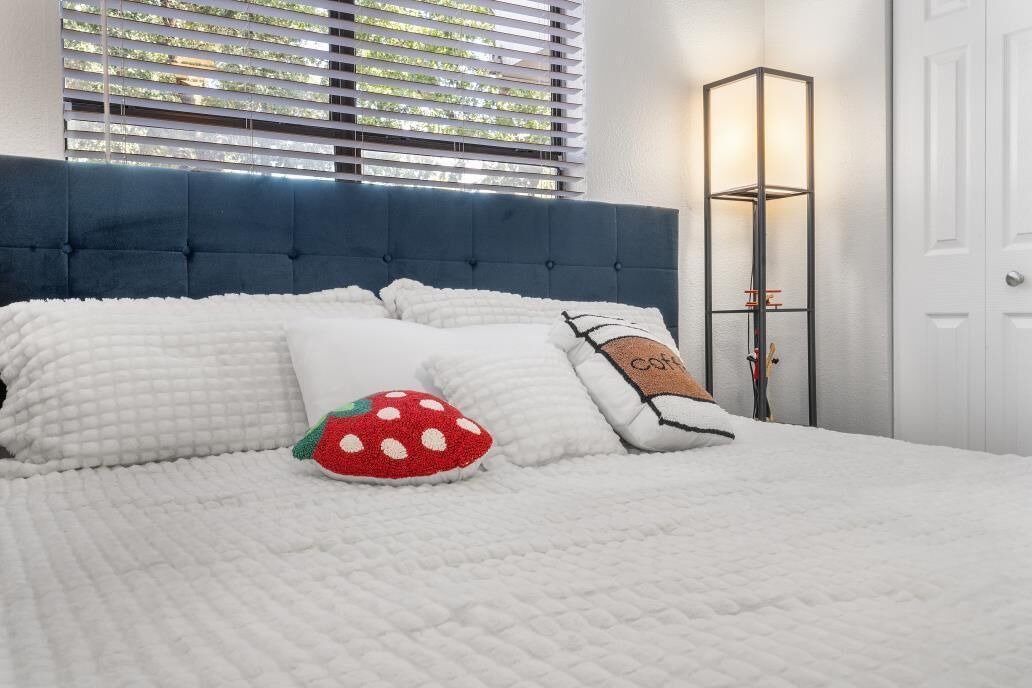 Photo of Bedroom in Pleasant Valley