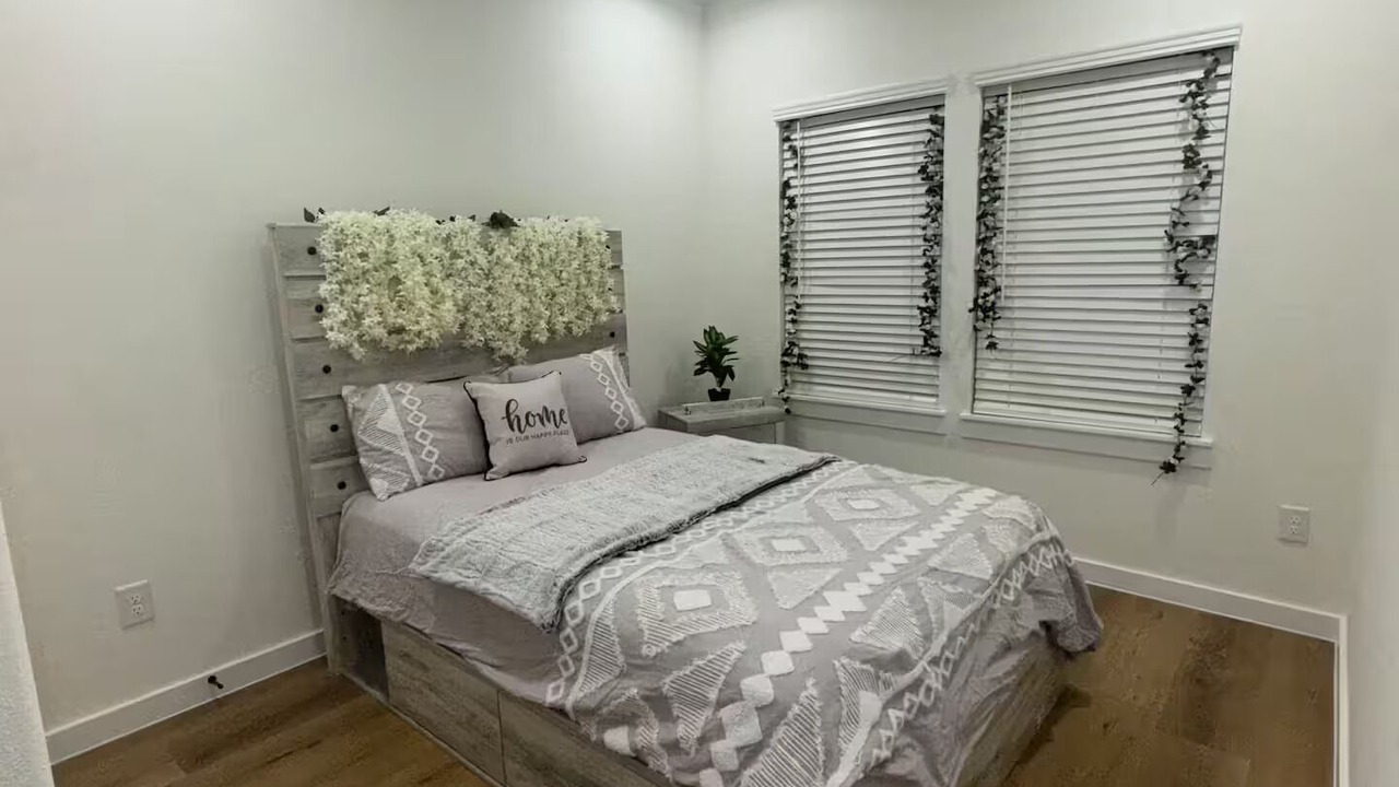 Photo of Bedroom in Northeast Houston