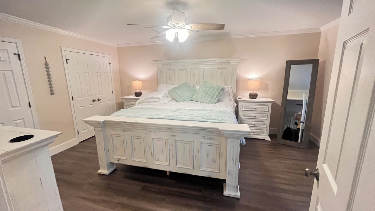 Photo of Bedroom in Broadmoor