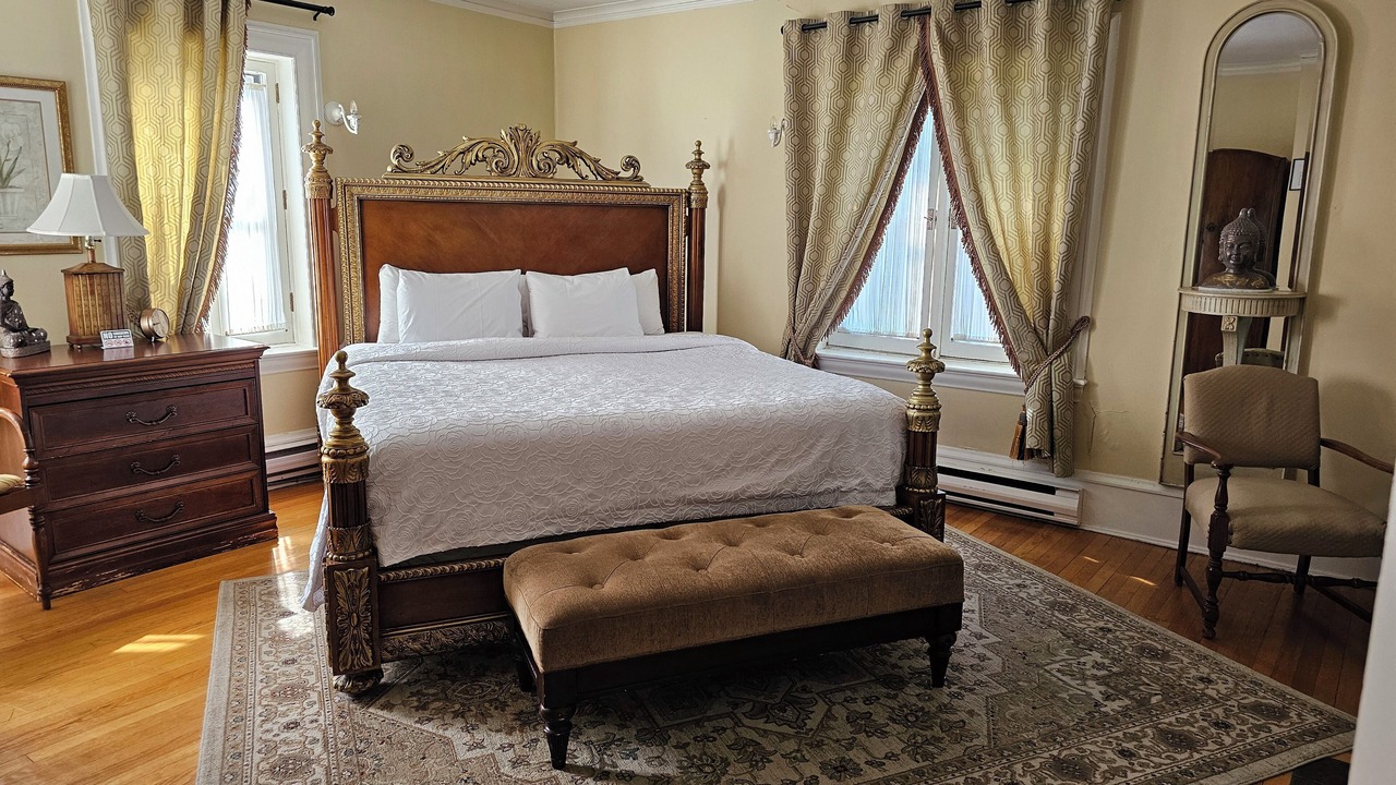 Photo of Bedroom in Pembroke