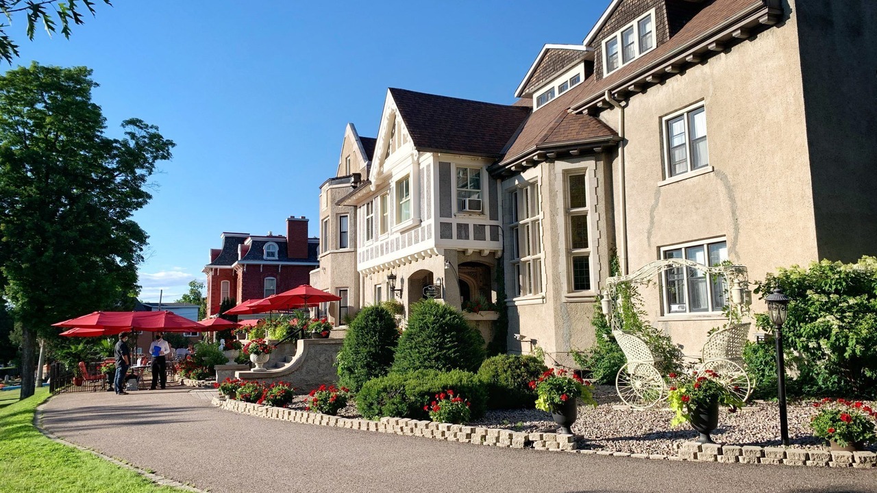 Photo of Outdoor in Pembroke