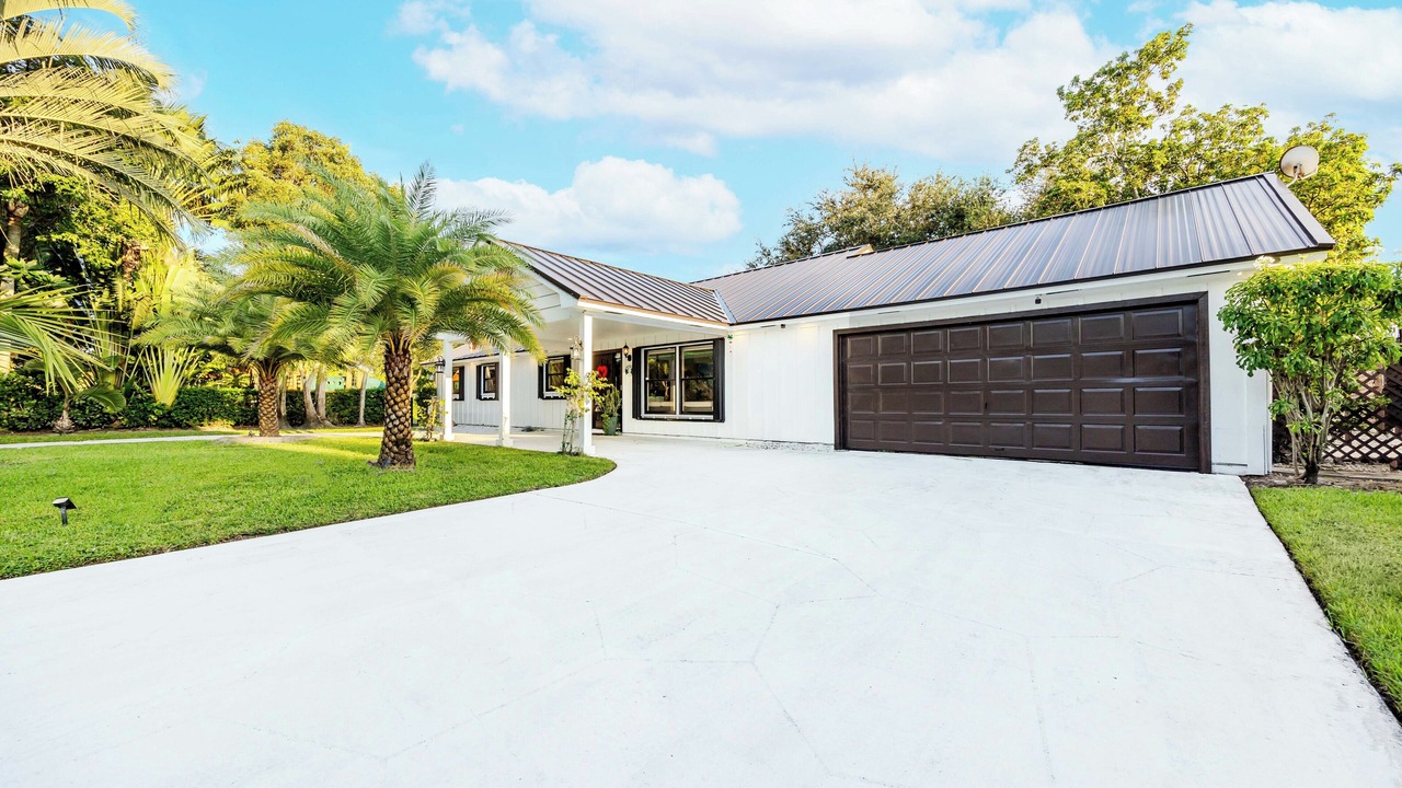 Photo of Outdoor in Parker Ridge