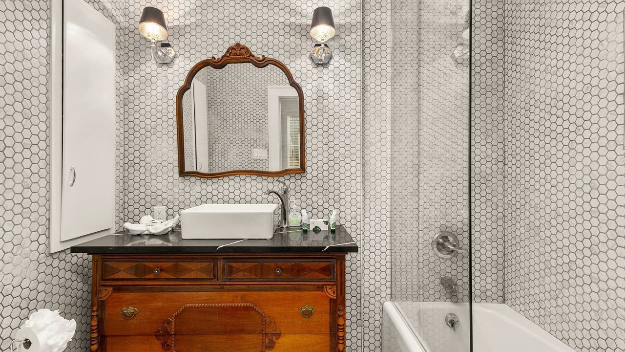 Photo of Bathroom in Heritage