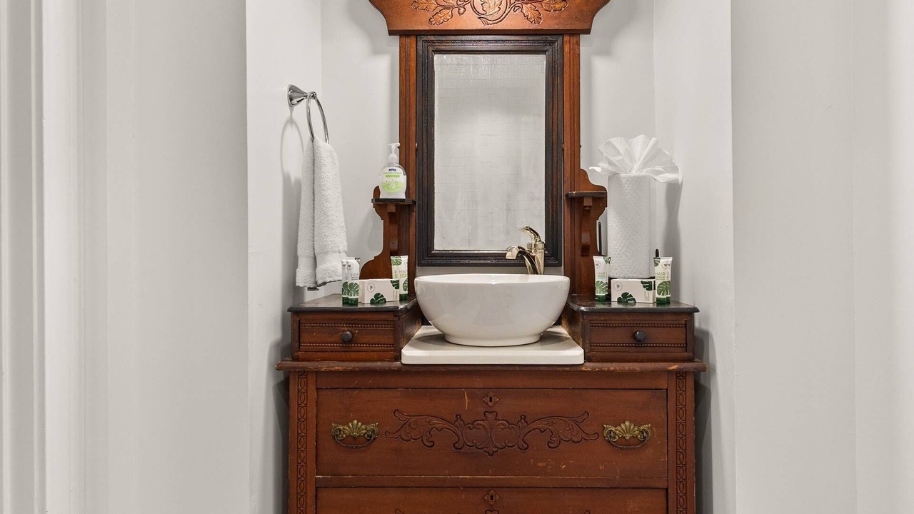 Photo of Bathroom in Heritage