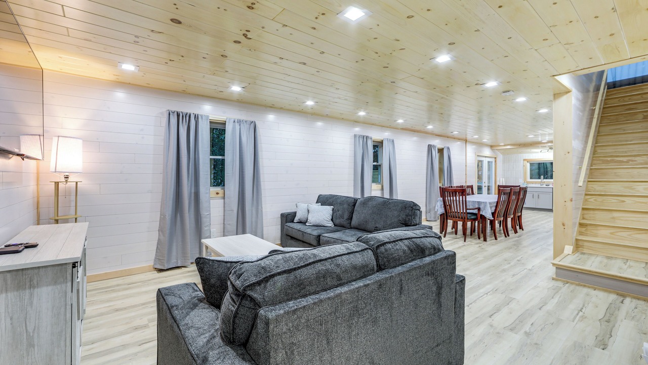 Photo of Livingroom in Lyons Falls