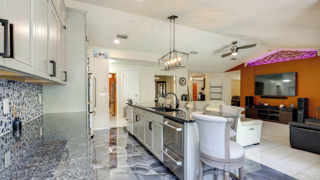 Photo of Kitchen in Doctors Inlet