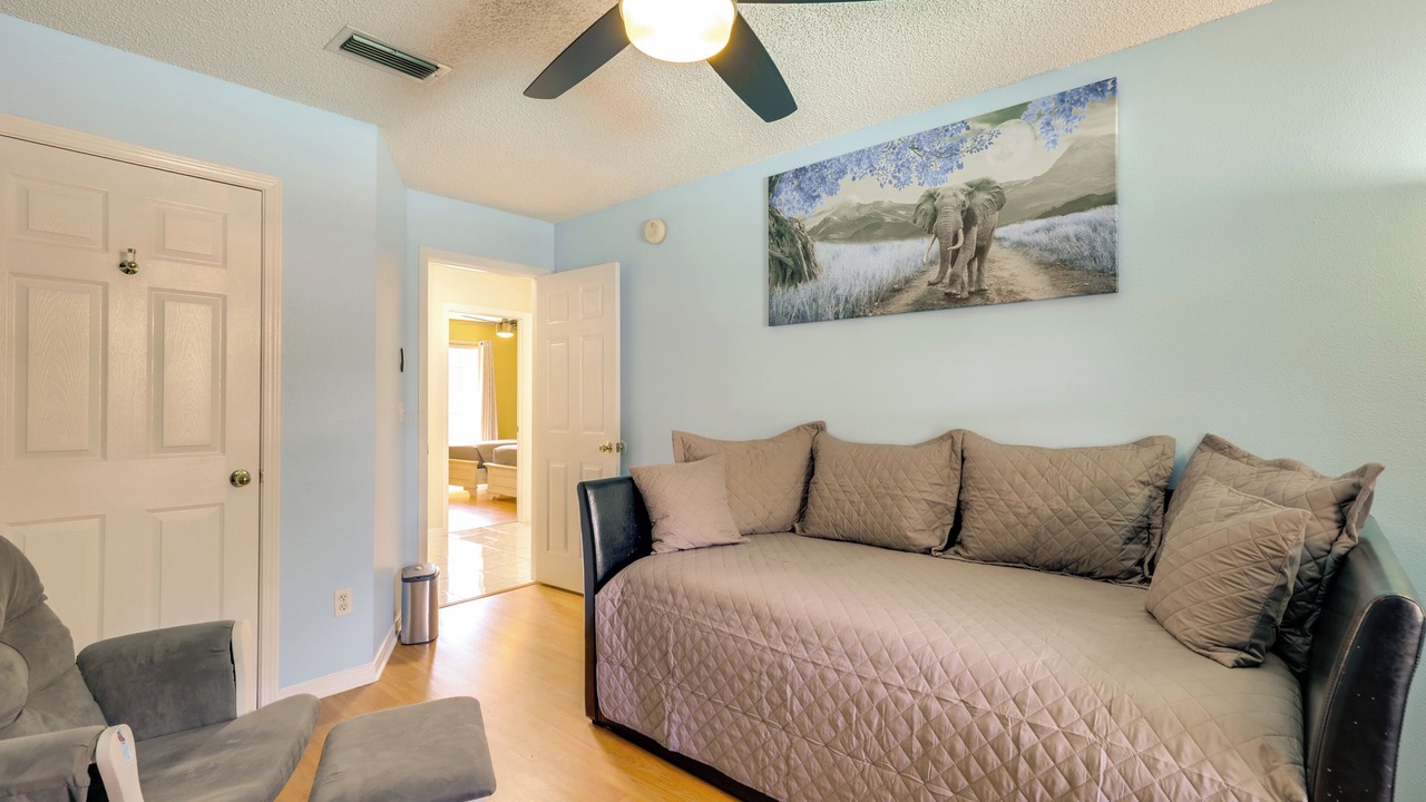 Photo of Bedroom in Doctors Inlet