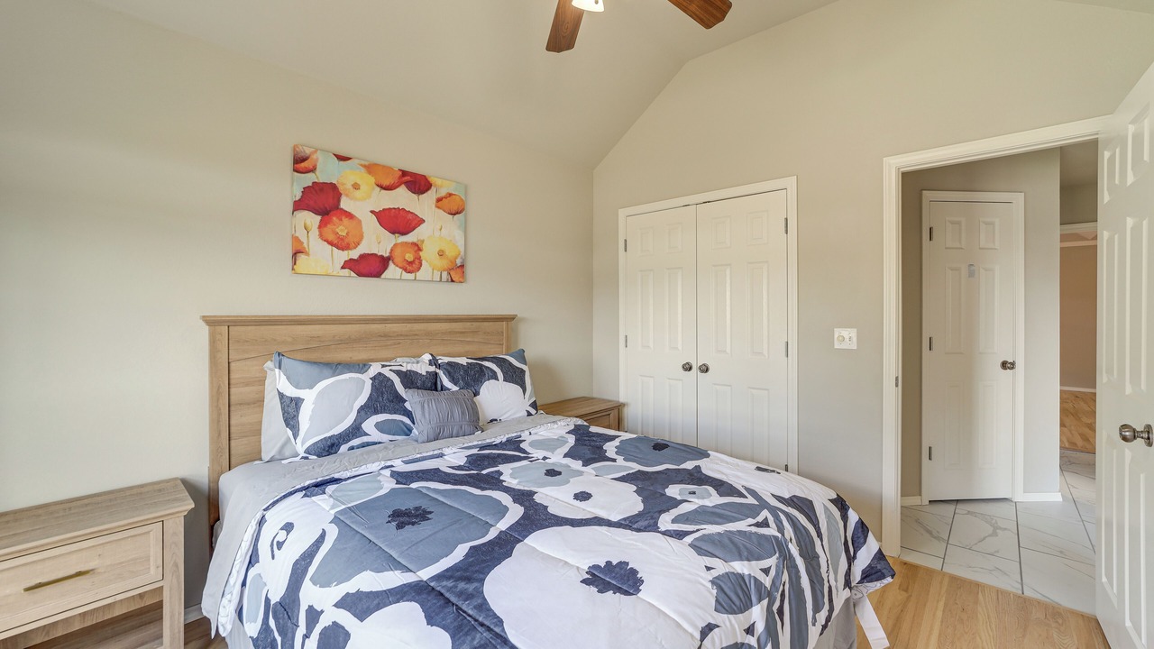 Photo of Bedroom in Broken Arrow
