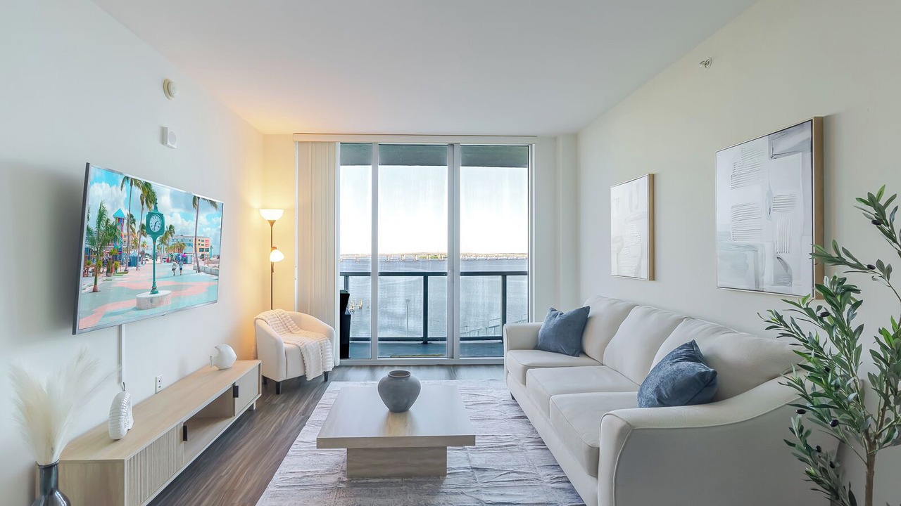 Photo of Livingroom in Fort Myers