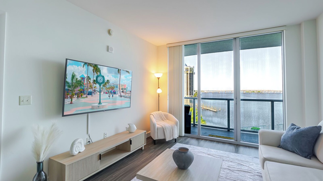 Photo of Livingroom in Fort Myers