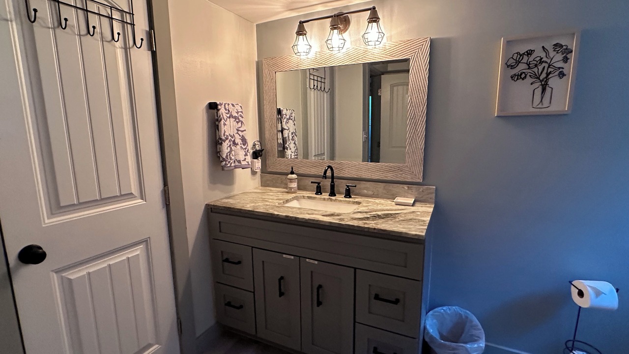 Photo of Bathroom in Pointblank