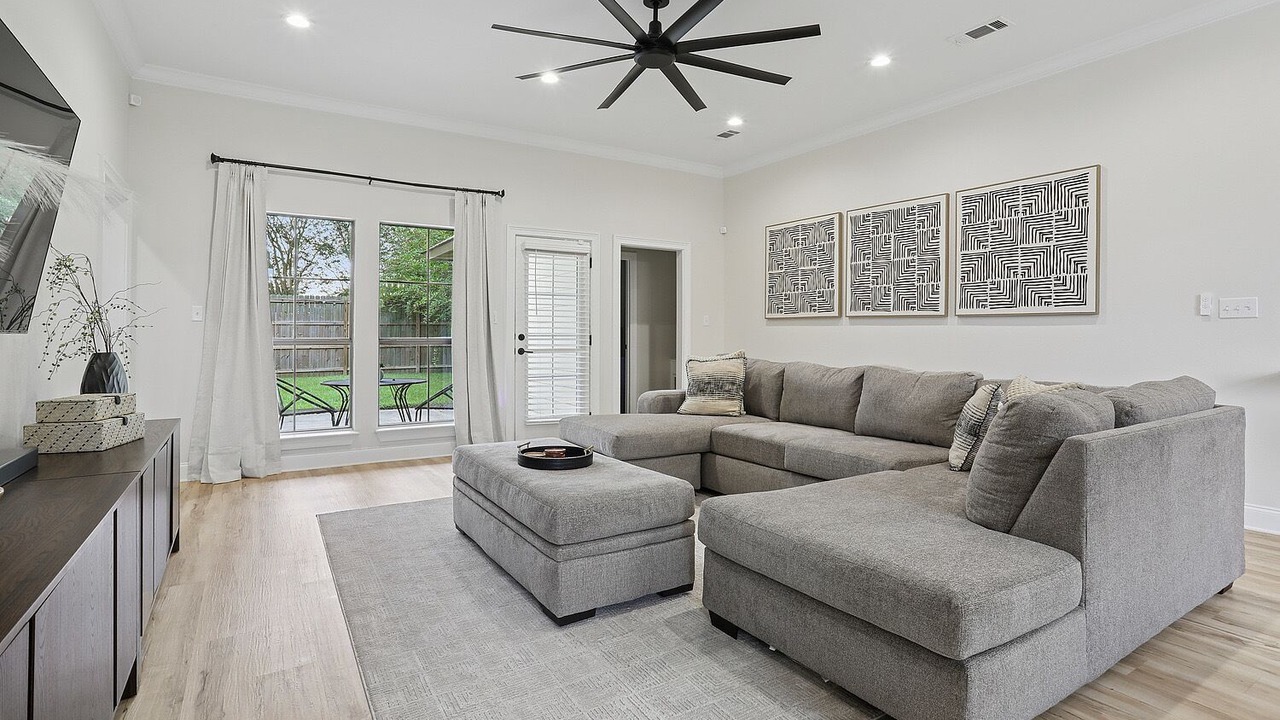 Photo of Livingroom in South Baton Rouge