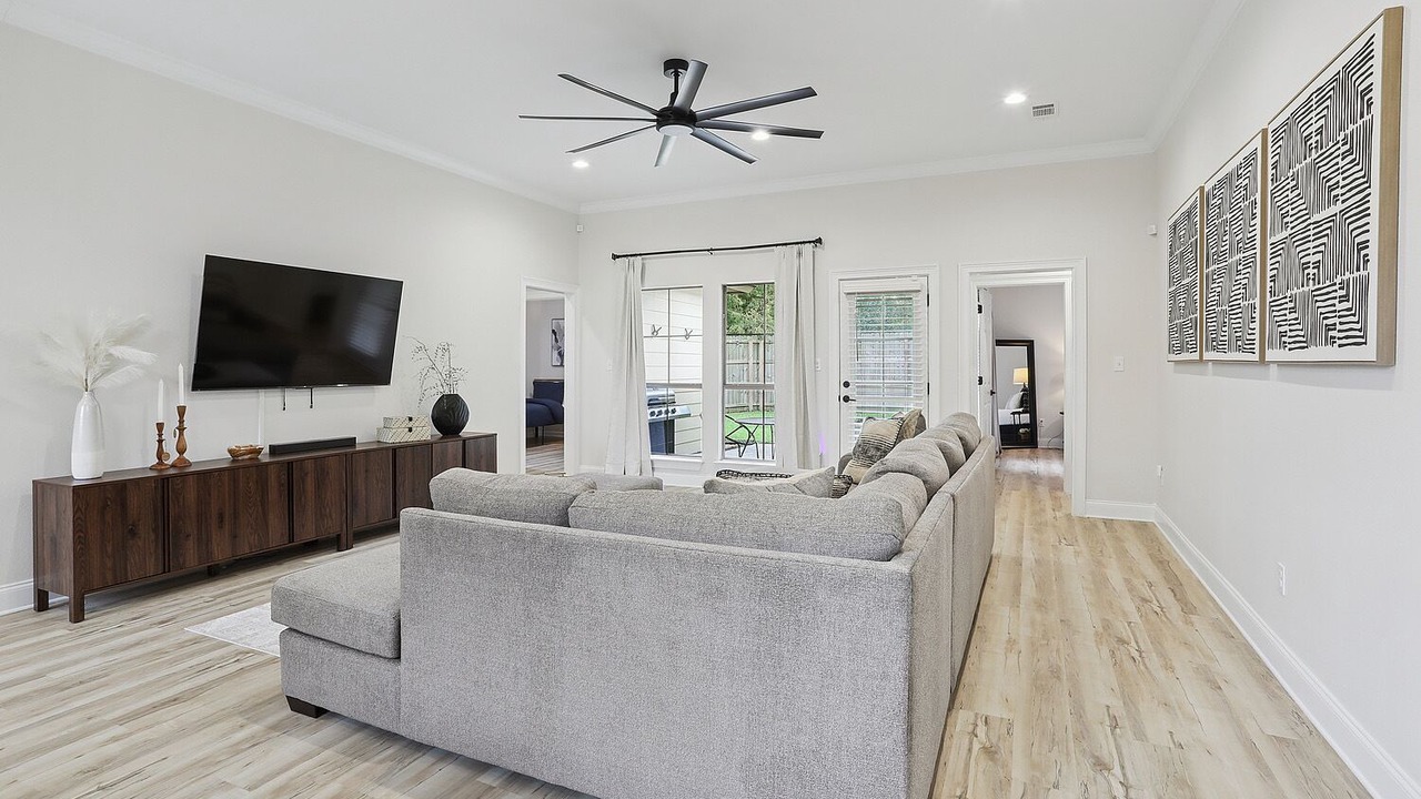 Photo of Livingroom in South Baton Rouge