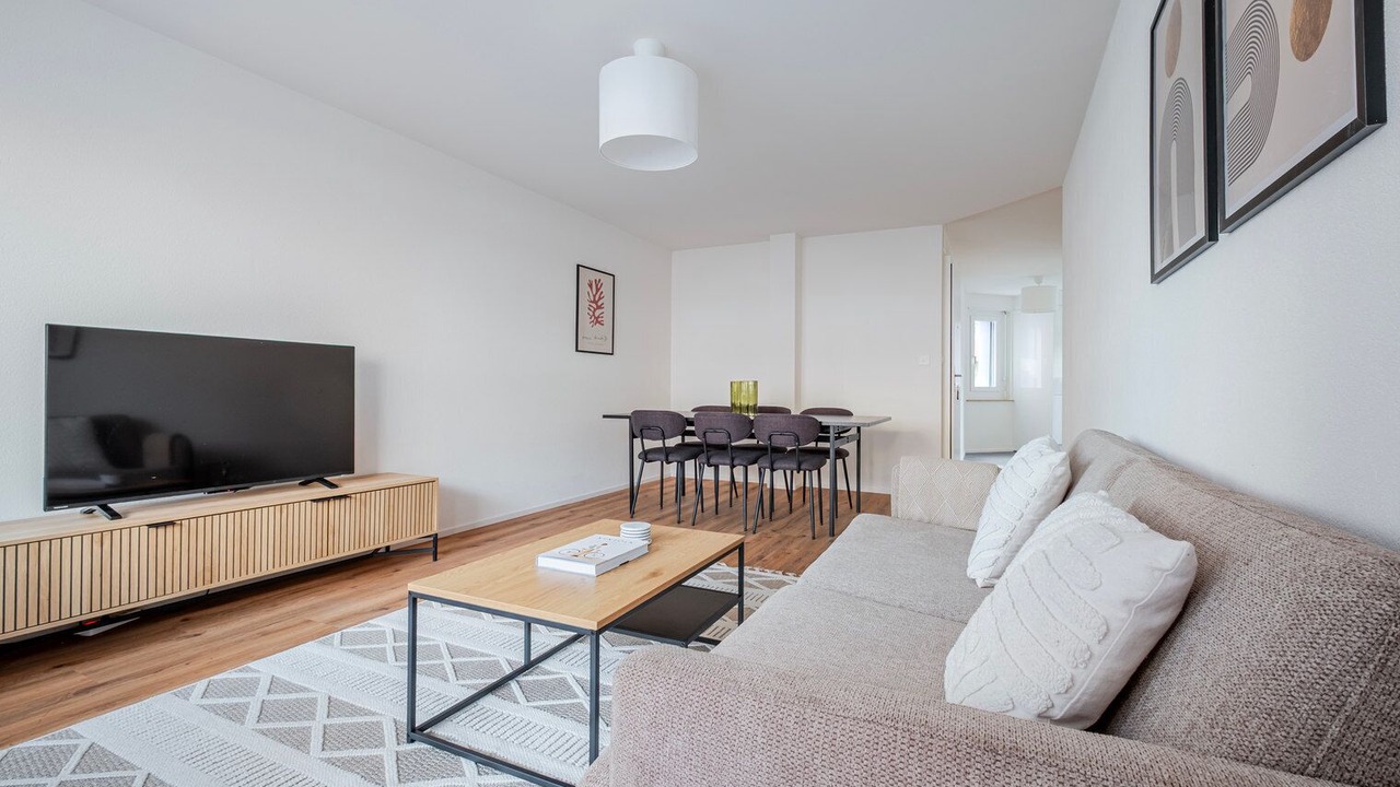 Photo of Livingroom in Dietikon District