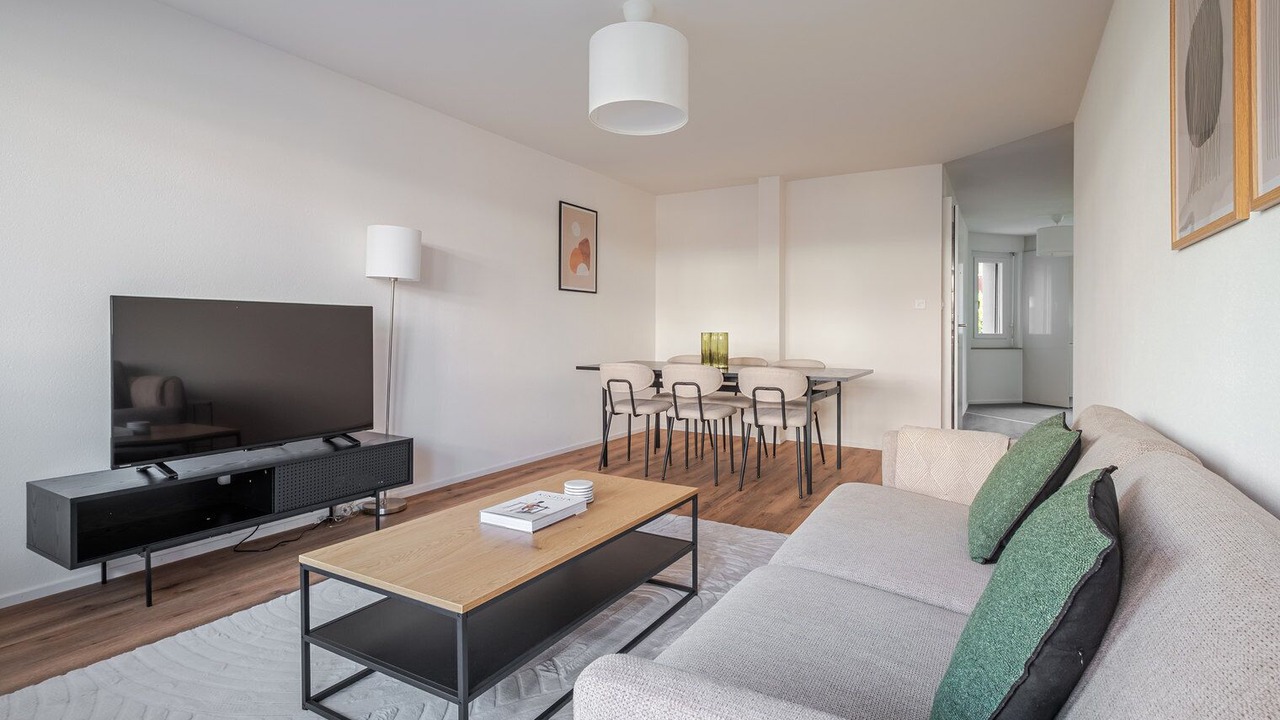 Photo of Livingroom in Dietikon District