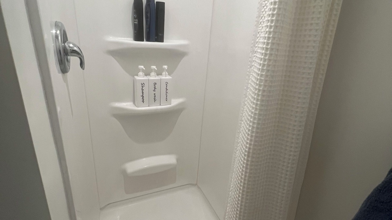Photo of Bathroom in Linden Hills