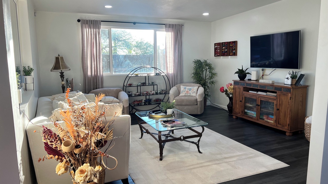 Photo of Livingroom in South Harrison