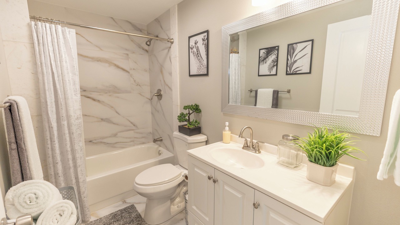 Photo of Bathroom in Englewood East