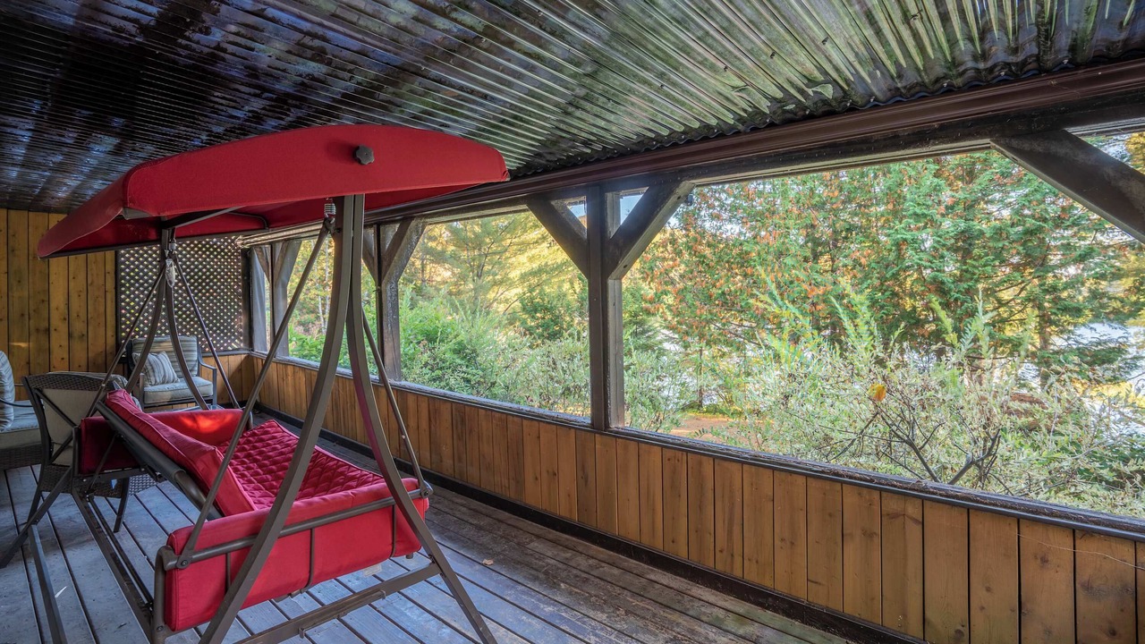Photo of Patio Balcony in Entrelacs