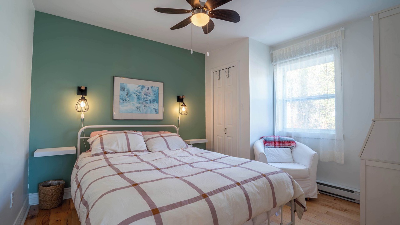 Photo of Bedroom in Entrelacs
