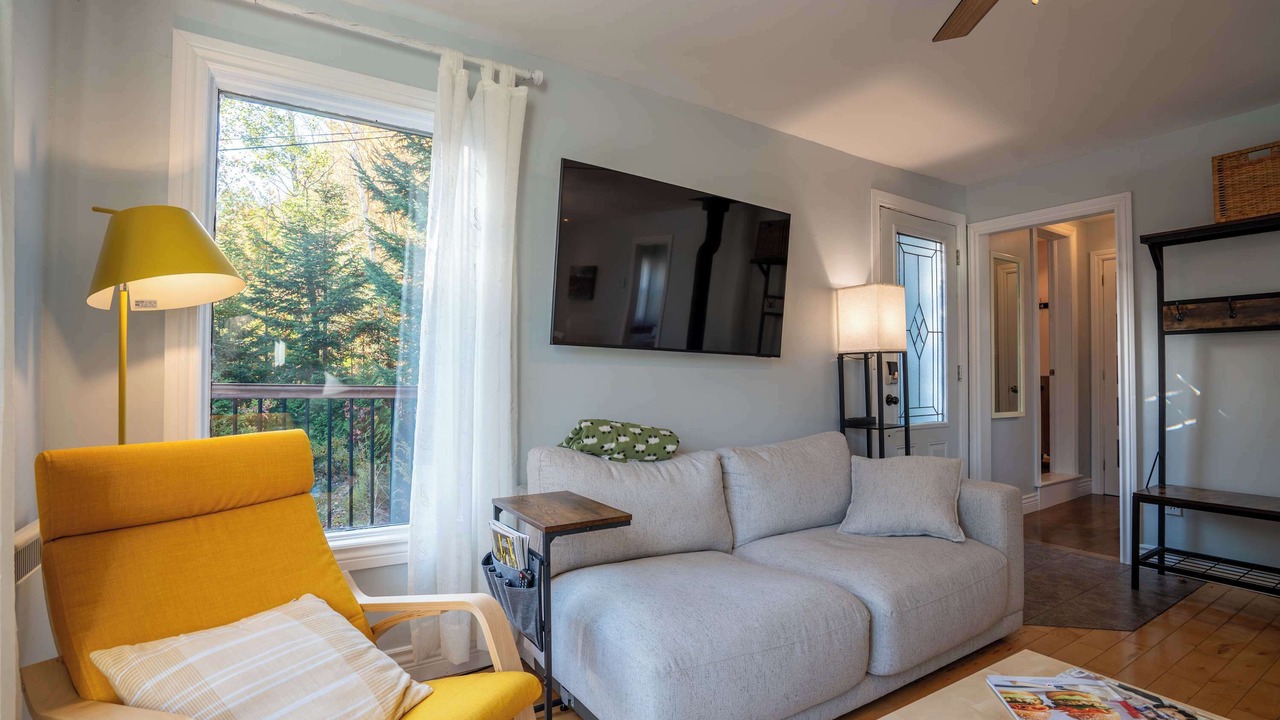 Photo of Livingroom in Entrelacs