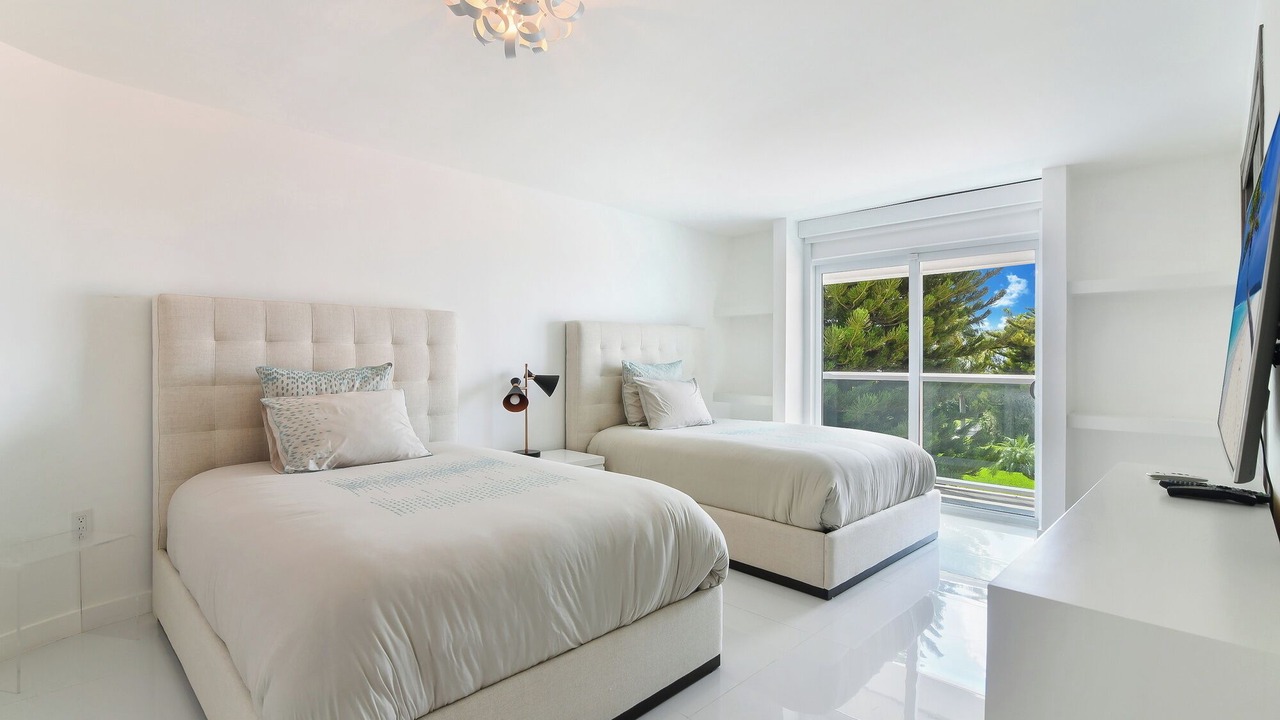 Photo of Bedroom in North Bay Village