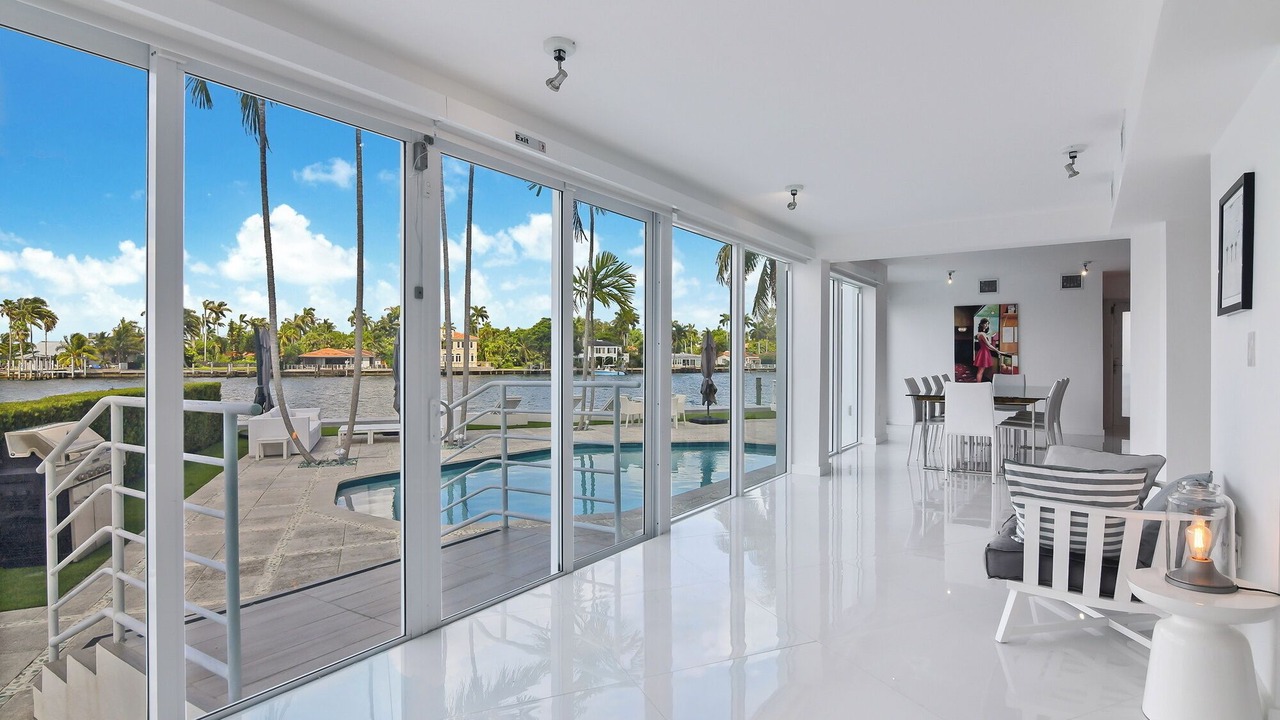 Photo of Outdoor in North Bay Village