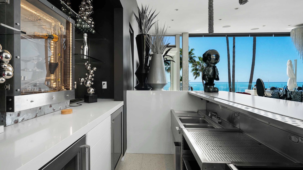 Photo of Kitchen in Pacific Palisades