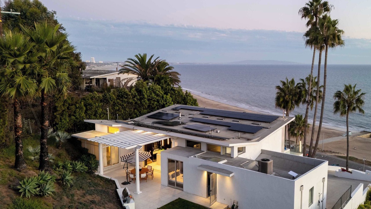 Photo of Outdoor in Pacific Palisades