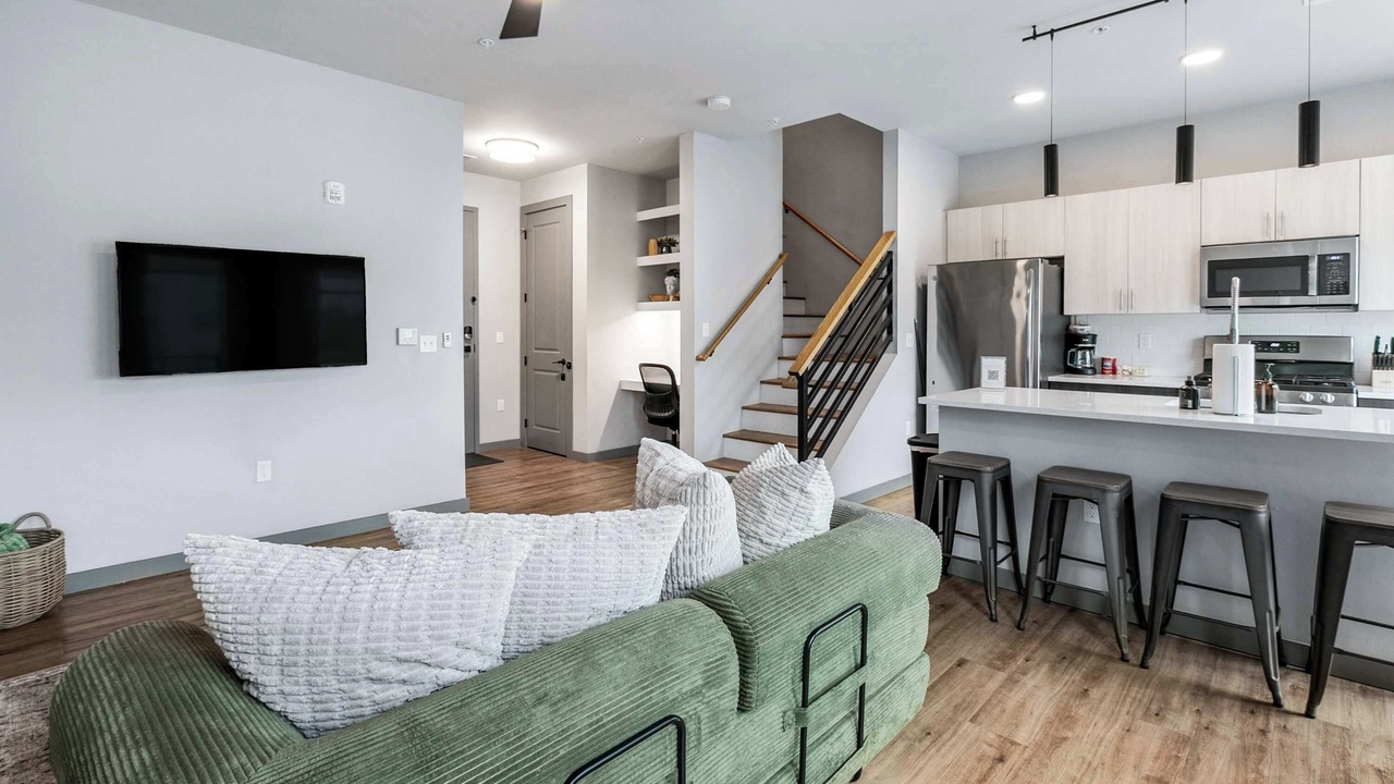 Photo of Livingroom in Highlands - Perkins