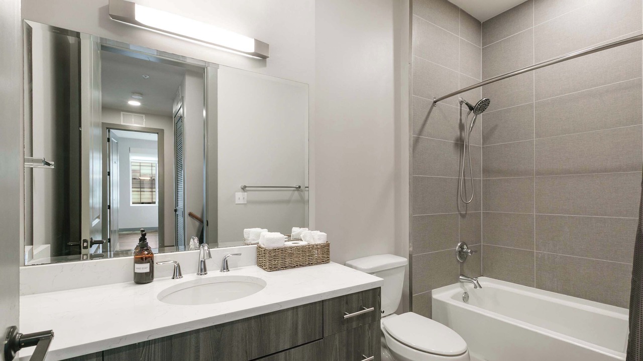 Photo of Bathroom in Highlands - Perkins