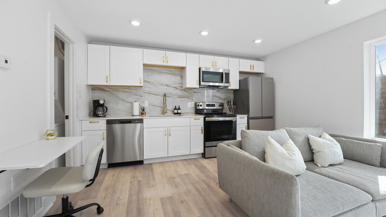 Photo of Livingroom in Old East Dallas