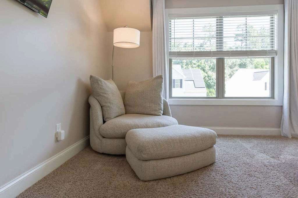 Photo of Livingroom in Northeast Raleigh