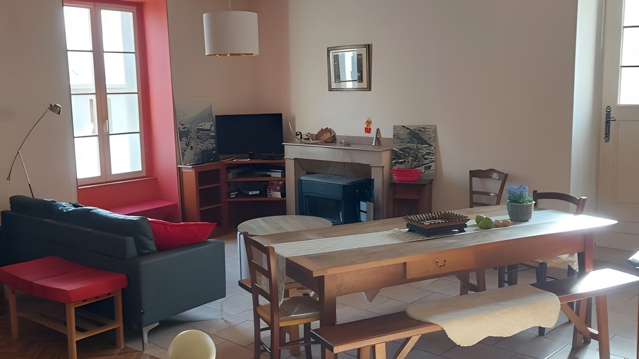 Photo of Livingroom in Cazeaux-de-Larboust