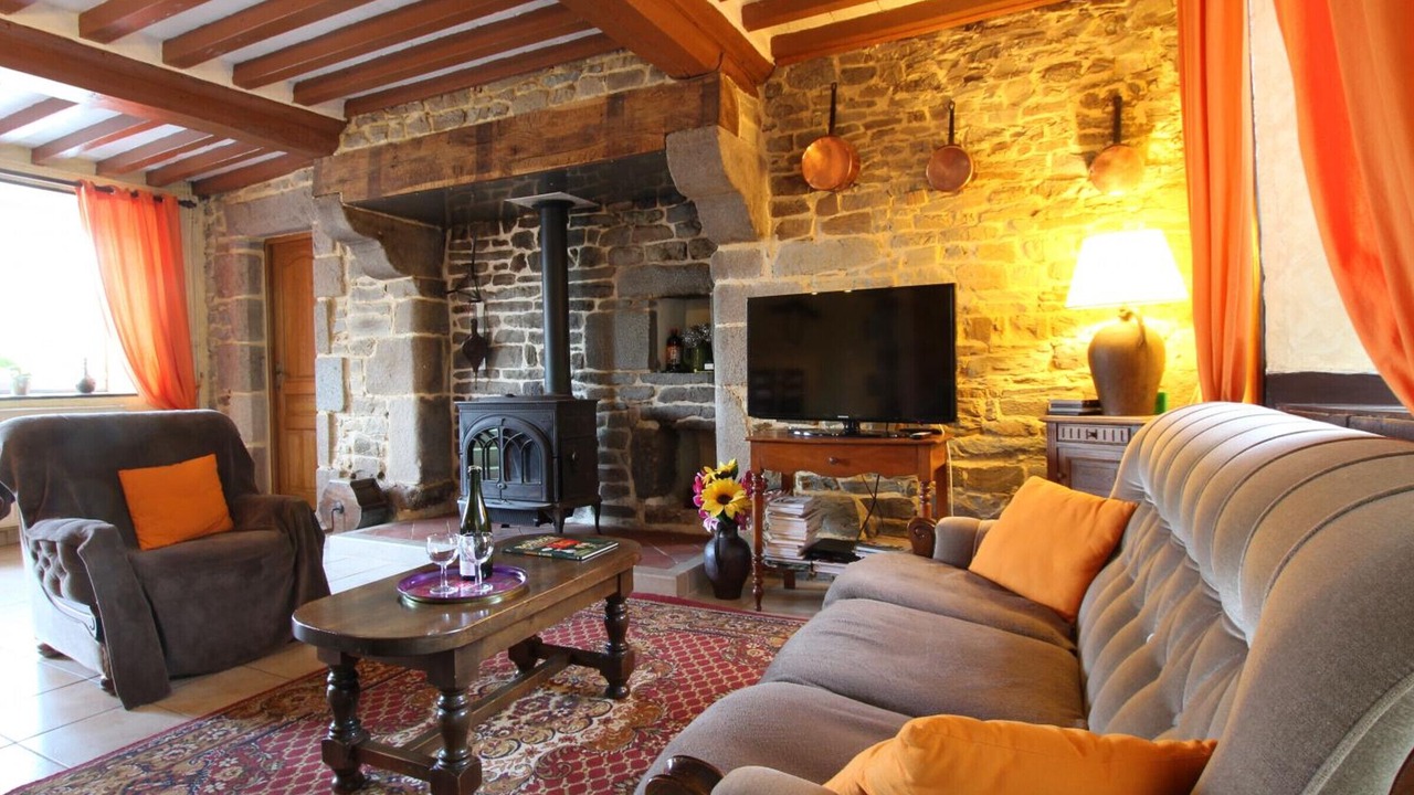 Photo of Livingroom in La Haye-Bellefond