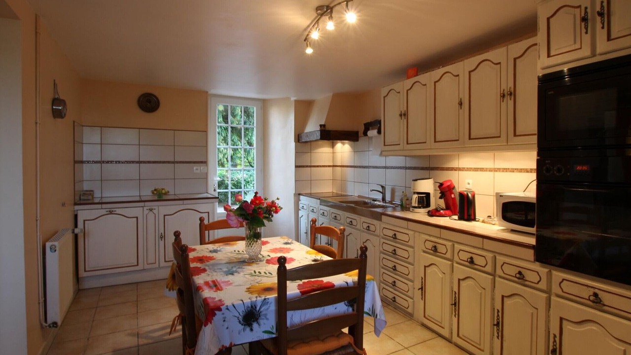 Photo of Kitchen in La Haye-Bellefond