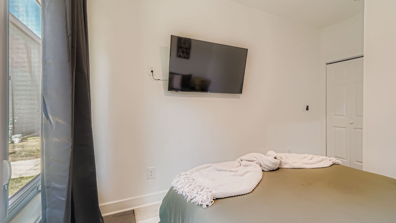 Photo of Bedroom in Union City